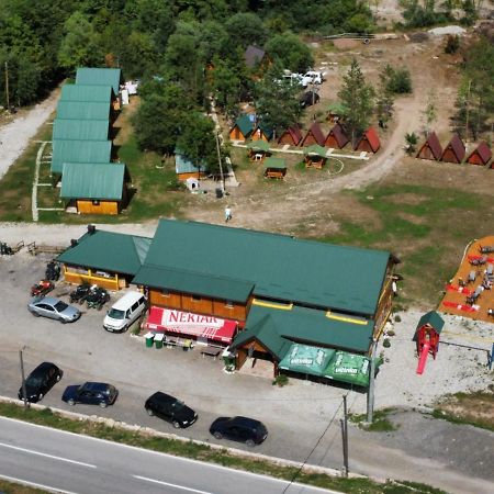מלון טיינטישטה Camp Sutjeska מראה חיצוני תמונה