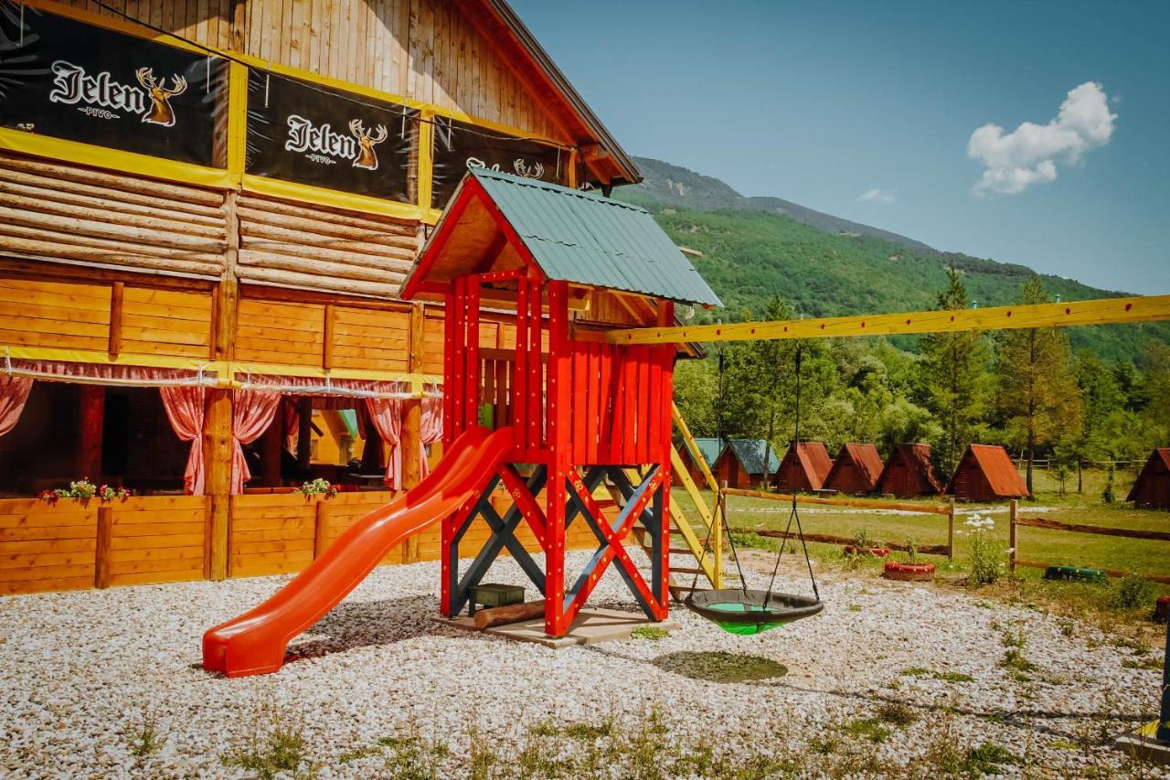 מלון טיינטישטה Camp Sutjeska מראה חיצוני תמונה