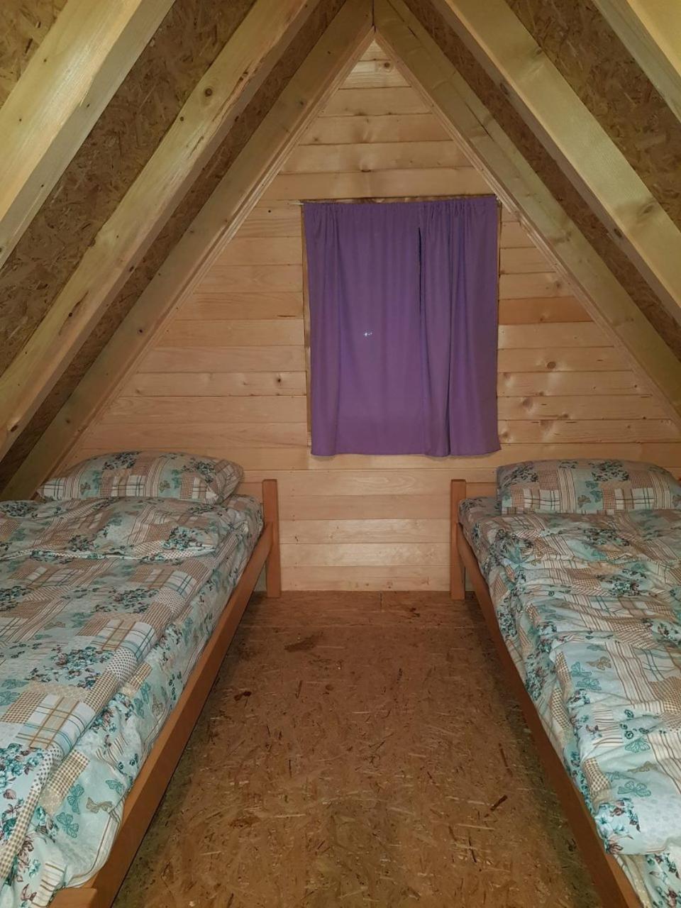 מלון טיינטישטה Camp Sutjeska מראה חיצוני תמונה