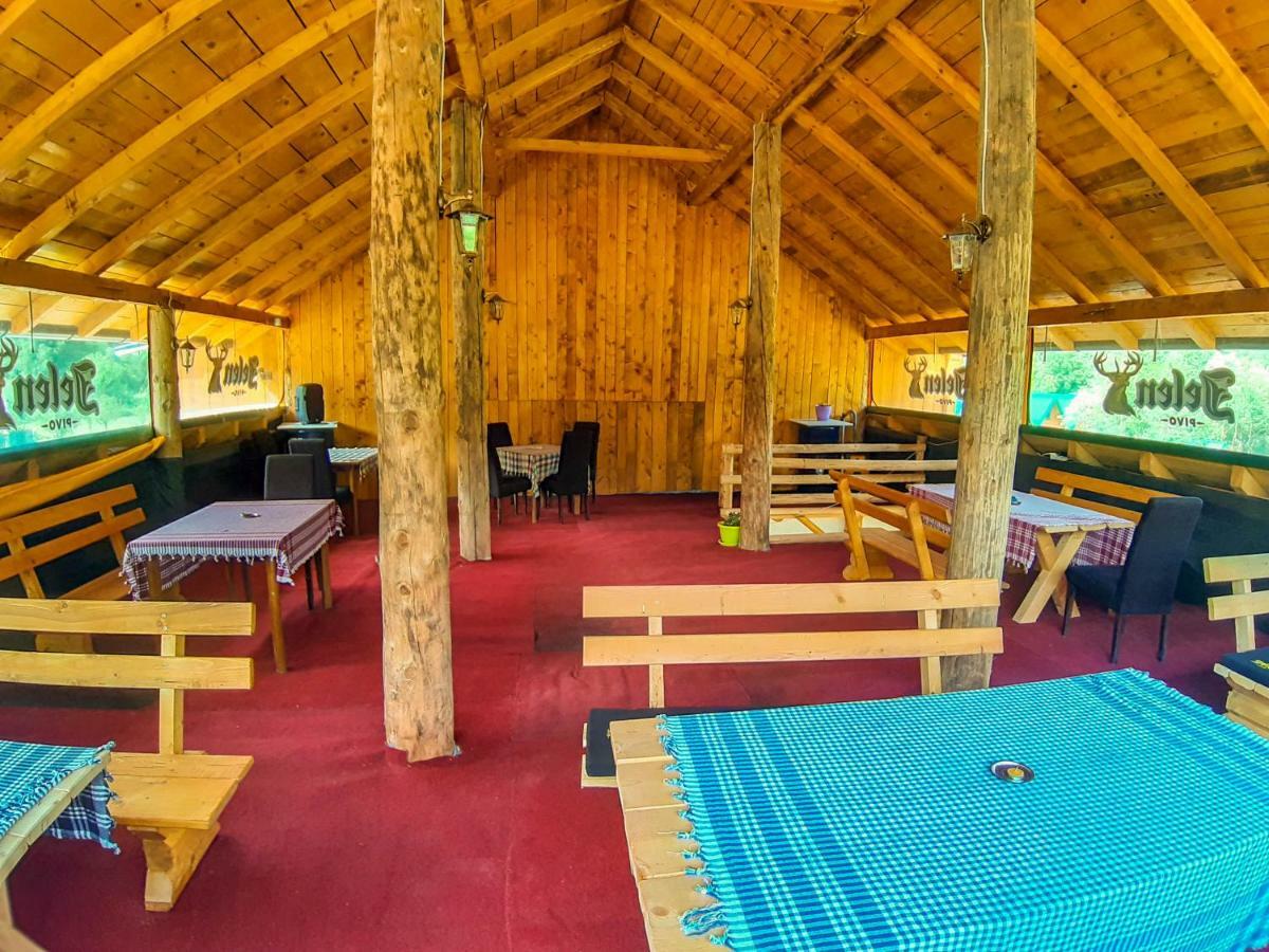 מלון טיינטישטה Camp Sutjeska מראה חיצוני תמונה